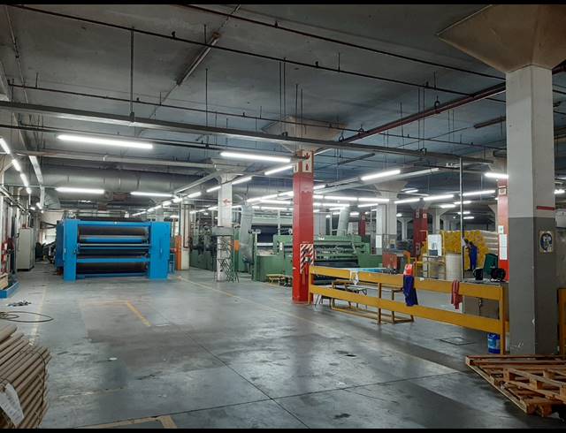 2,110M² WAREHOUSE FOR SALE IN NEW GERMANY